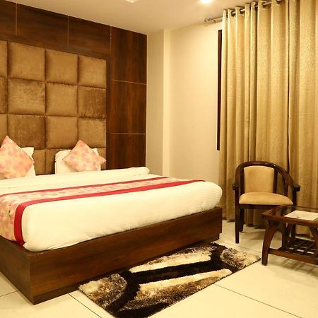 Hotel Kush Ganga - 50 Meter From Har Ki Pauri, Haridwār Eksteriør billede